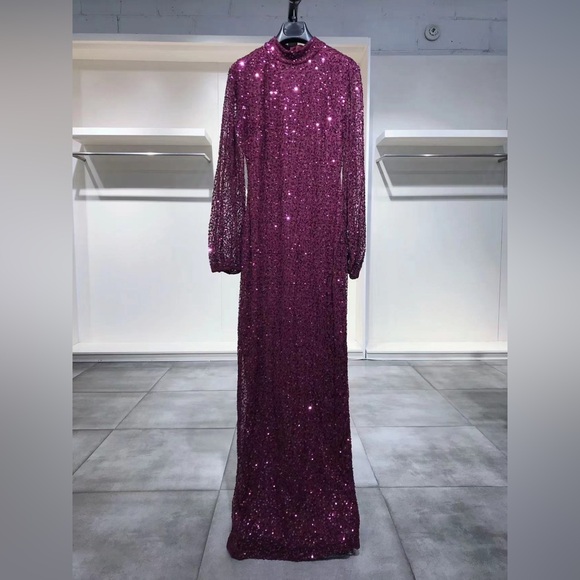 US 8 RAISHMA Bordeaux Sequins Dress NWT - Picture 2 of 11